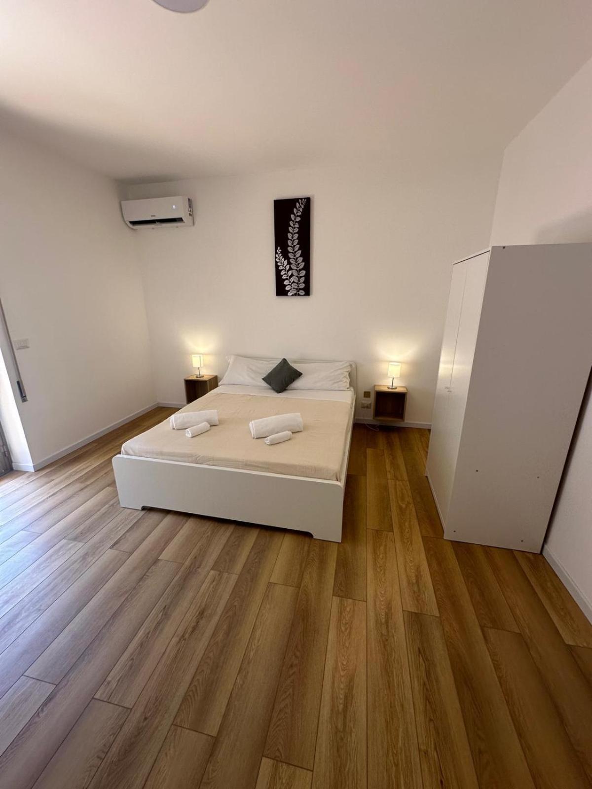 We Home Taormina Center With Parking Exteriér fotografie