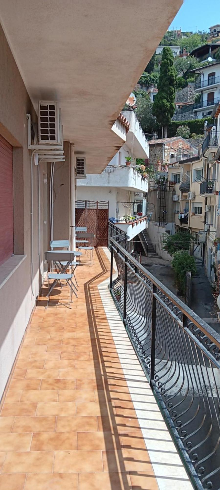 We Home Taormina Center With Parking Exteriér fotografie
